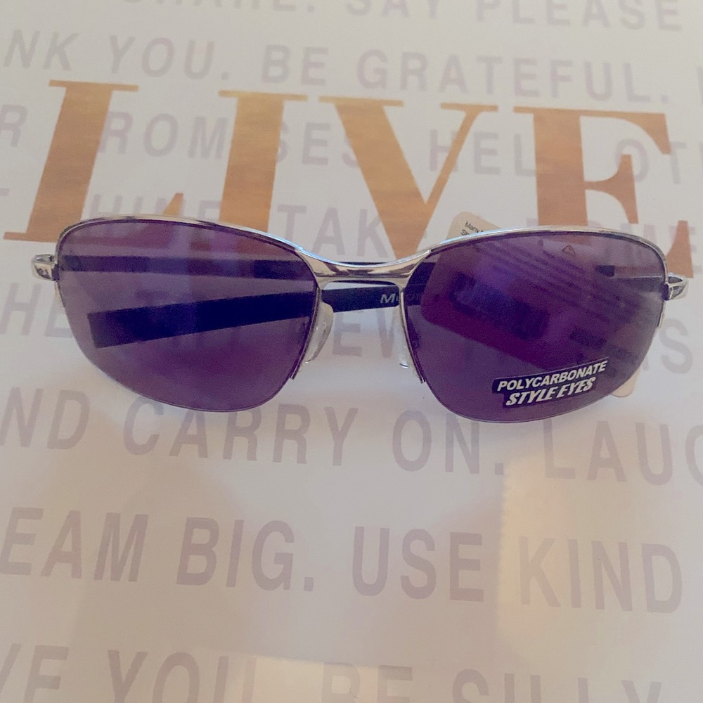 Style Eyes  / Glasses 👓